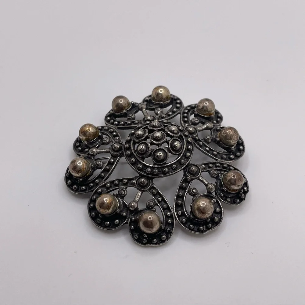 VTG Florenza Victorian Revival Ornate‎ Gunmetal Gothic Pin Brooch 1960s Rare